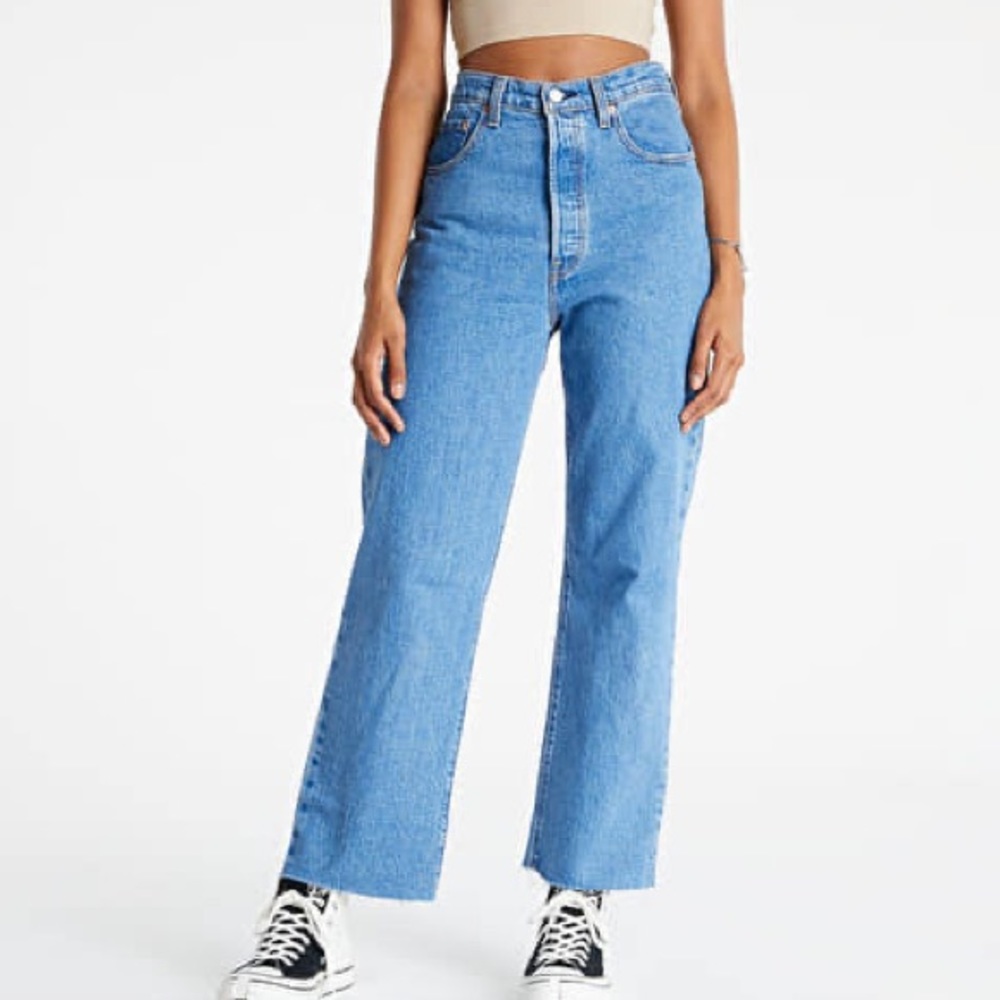 Levi’s Ribcage Straight Jeans